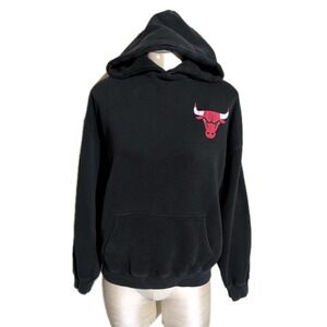 Abercrombie And Fitch Men's Oversized Chicago Bulls Hoodie Size S Black Front...